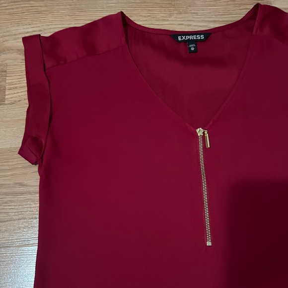 Express Blouse - Picture 3 of 5